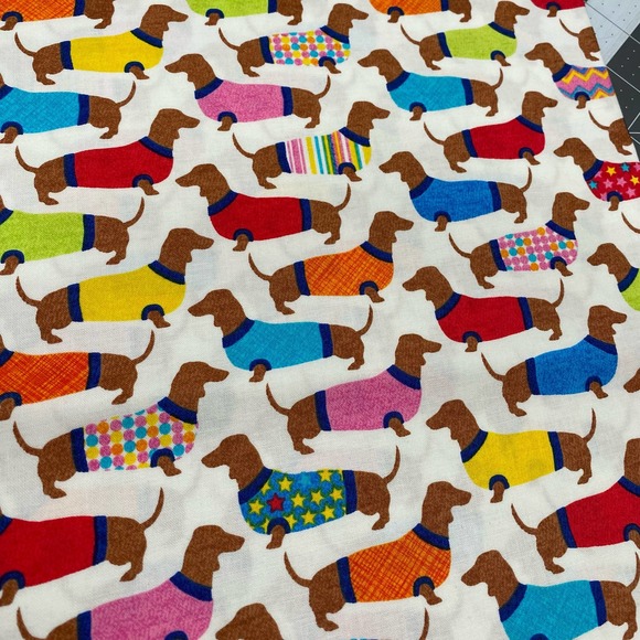 Timeless Treasures Other Dog Themed Fabric Cotton Quilting Sewing Dachshund Puppies In